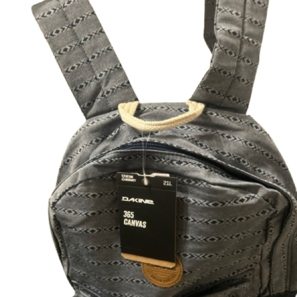 Dakine backpack k new with tagss!